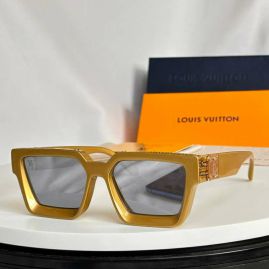 Picture of LV Sunglasses _SKUfw56809621fw